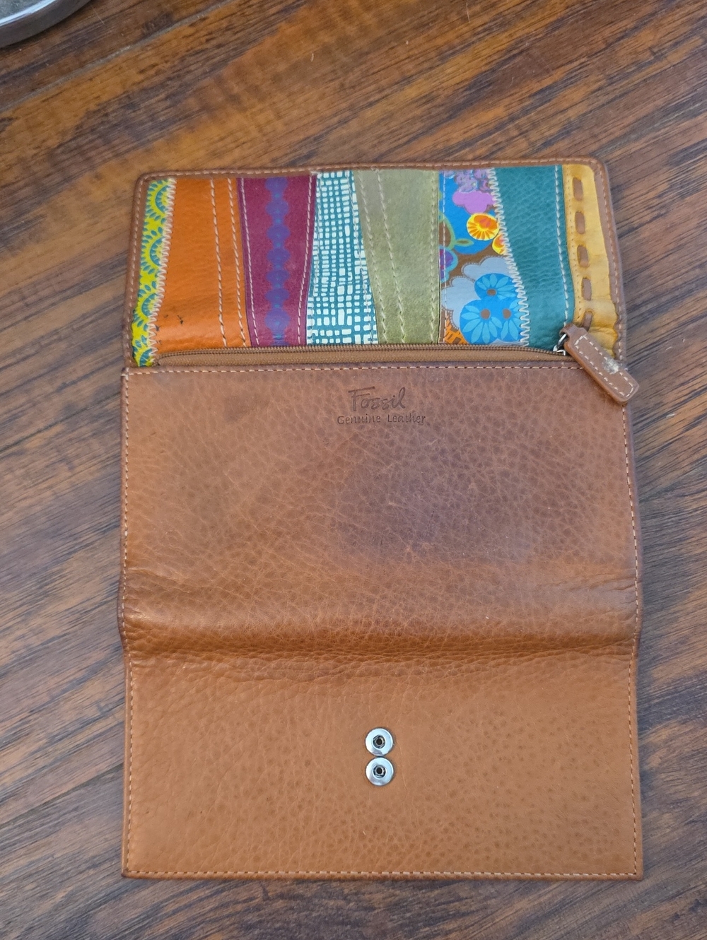 Fossil Patchwork Wallet - Picture 3 of 4